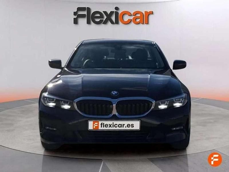 Usado BMW 320e 190 CV (139 kW) 2021 Azul Familiar