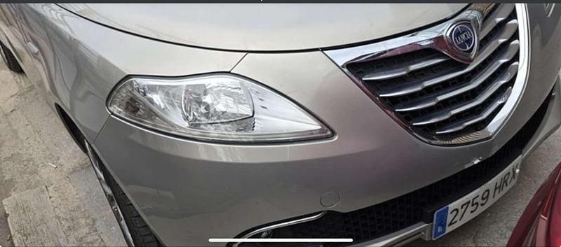 Usado Lancia Ypsilon S 69 CV (50 kW) 2013 Utilitario