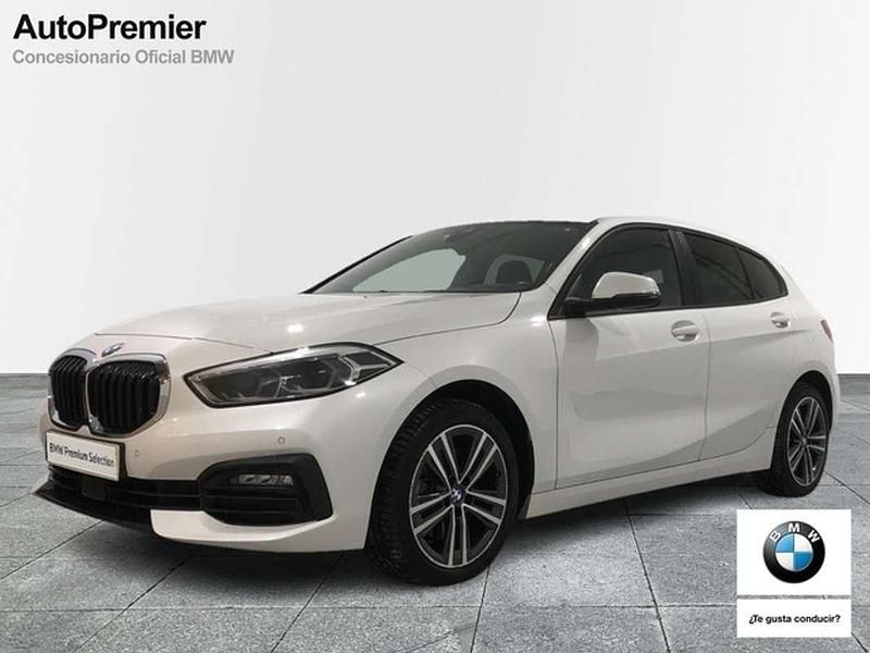 Blanco Usado 2021 BMW 118 Comfort Edition Utilitario | 23.900 € (Buen precio) - Imagen 1/4