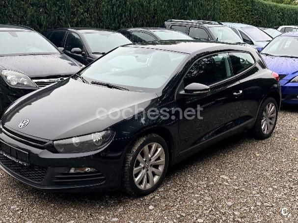 Negro Usado 2011 VW Scirocco Coupe | 7700 € (Precio justo) - Imagen 1/4