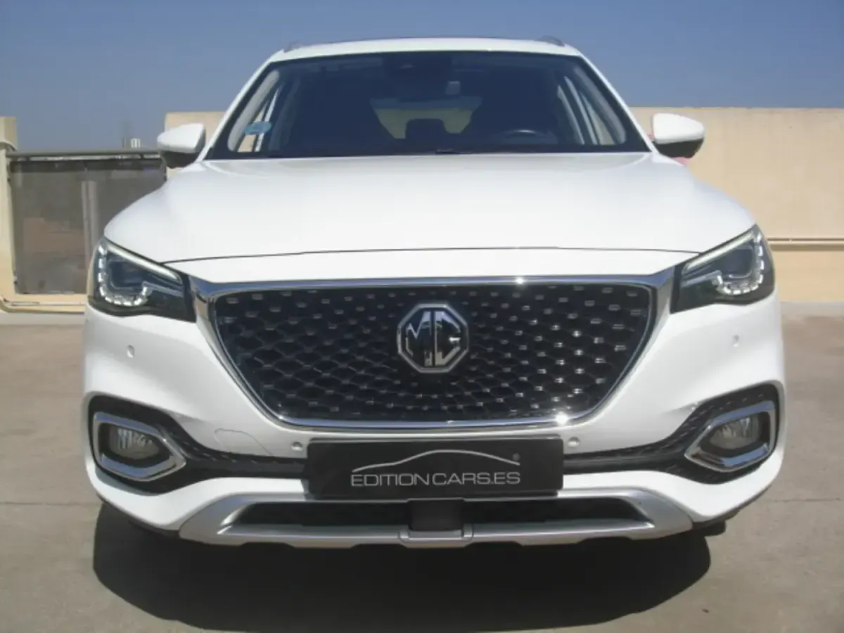 Usado MG HS Luxury 162 CV (119 kW) 2023 Blanco SUV