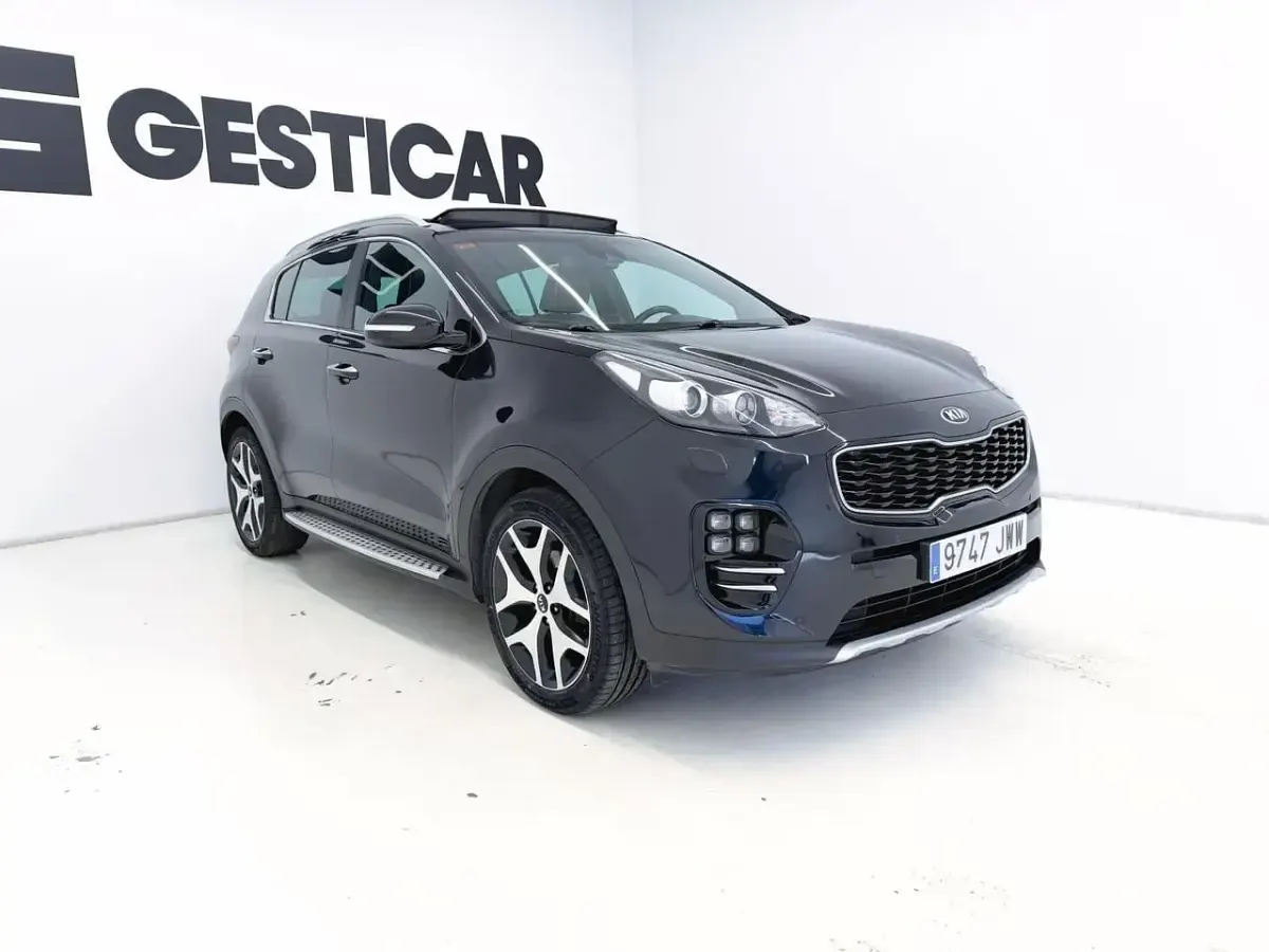Usado Kia Sportage GT-Line 136 CV (100 kW) 2017 Negro SUV