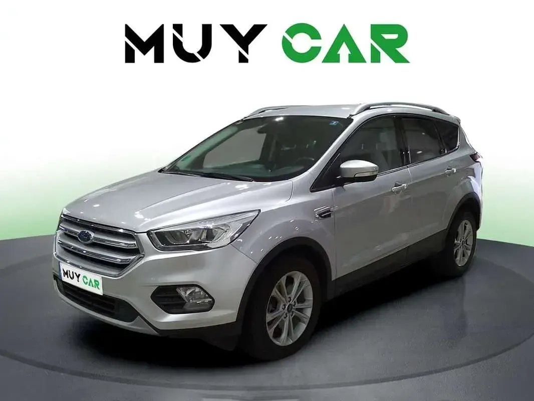 Usado Ford Kuga Titanium 120 CV (88 kW) 2018 Gris SUV