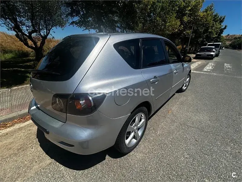 Usado Mazda 3 Active 109 CV (80 kW) 2006 Gris / plata Berlina