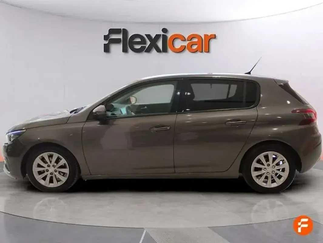 Begagnad Peugeot 308 SW Allure 131 HK (96 kW) 2020 Grå Kombi