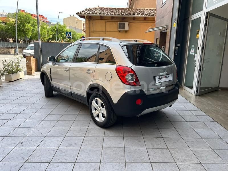 Usado Opel Antara Enjoy Plus 150 CV (110 kW) 2008 Gris / plata SUV