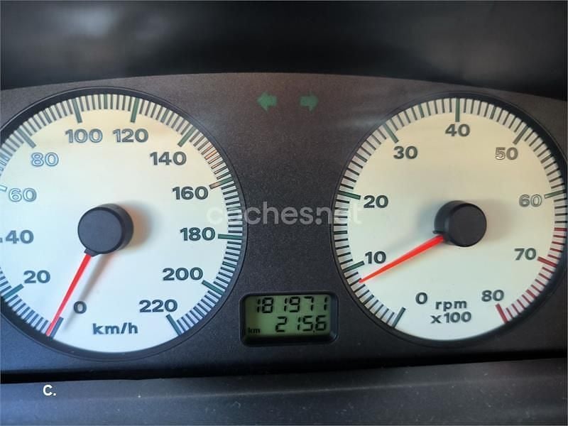 Usado Fiat Brava 103 CV (75 kW) 2001 Blanco Utilitario