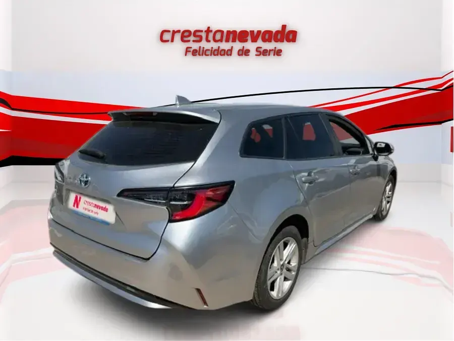 Usado Toyota Corolla Business Edition 125 CV (91 kW) 2023 Gris / plata