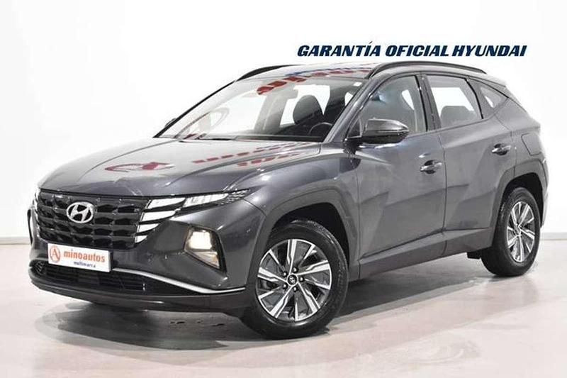 Usado Hyundai Tucson 232 CV (170 kW) 2023 Gris / plata SUV