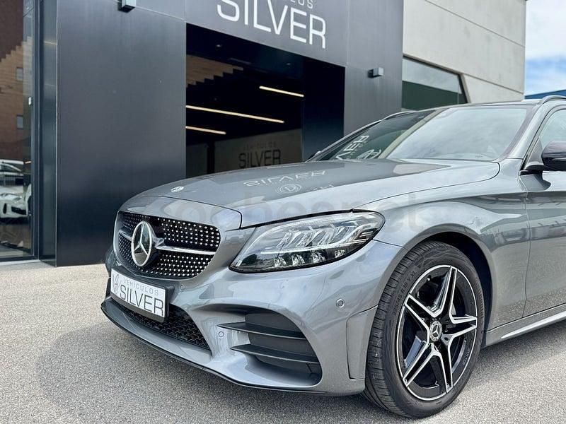 Usado Mercedes C220 194 CV (142 kW) 2020 Gris / plata Familiar
