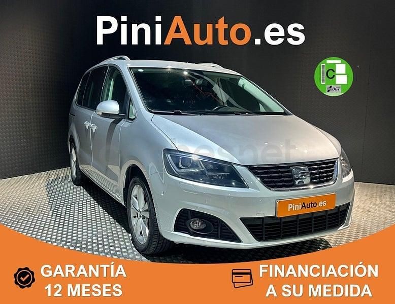 Usado Seat Alhambra XCELLENCE 150 CV (110 kW) 2022 Gris / plata Monovolumen