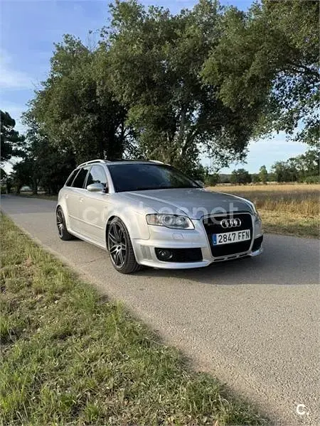 Usado Audi RS4 420 CV (308 kW) 2006 Gris / plata Familiar