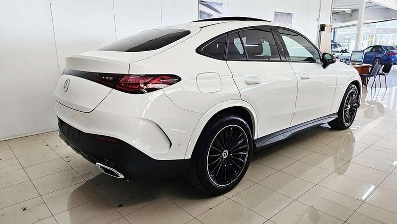 Usado Mercedes GLC220 197 CV (144 kW) 2024 Blanco Coupe