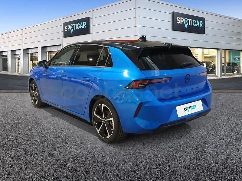Usado Opel Astra 130 CV (95 kW) 2024 Azul Berlina
