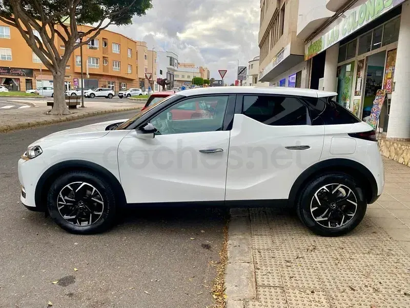 Usado DS Automobiles DS3 Crossback So Chic 100 CV (73 kW) 2020 Blanco SUV
