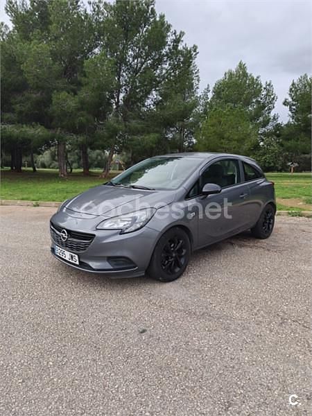Usado Opel Corsa Business 90 CV (66 kW) 2017 Gris / plata Berlina