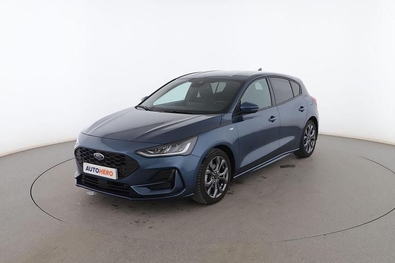 Azul Usado 2023 Ford Focus ST-Line Utilitario | 18.599 € (Precio justo) - Imagen 1/3
