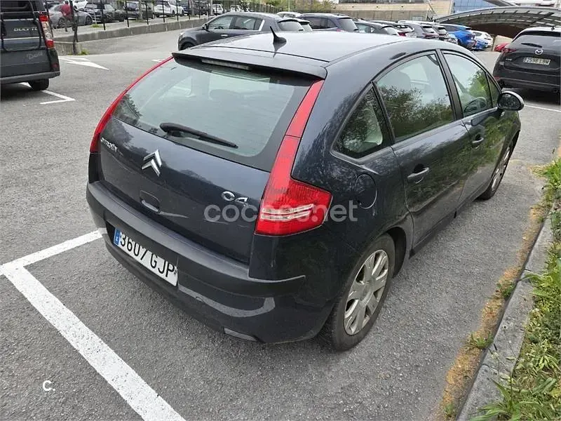 Usado Citroën C4 110 CV (80 kW) 2008 Azul Berlina
