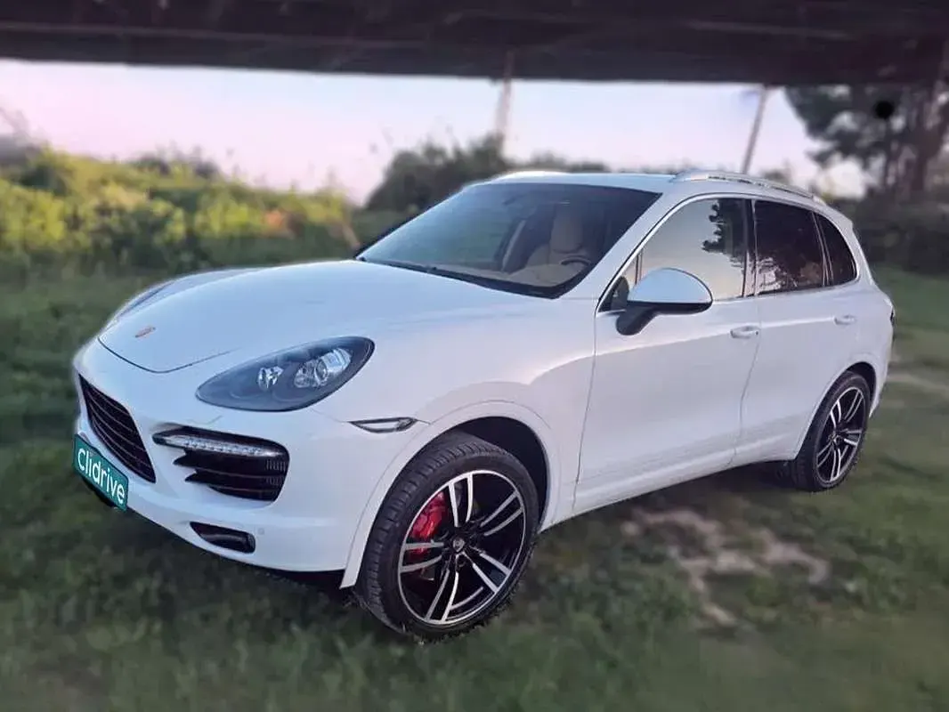 Usado Porsche Cayenne 245 CV (180 kW) 2012 Blanco SUV