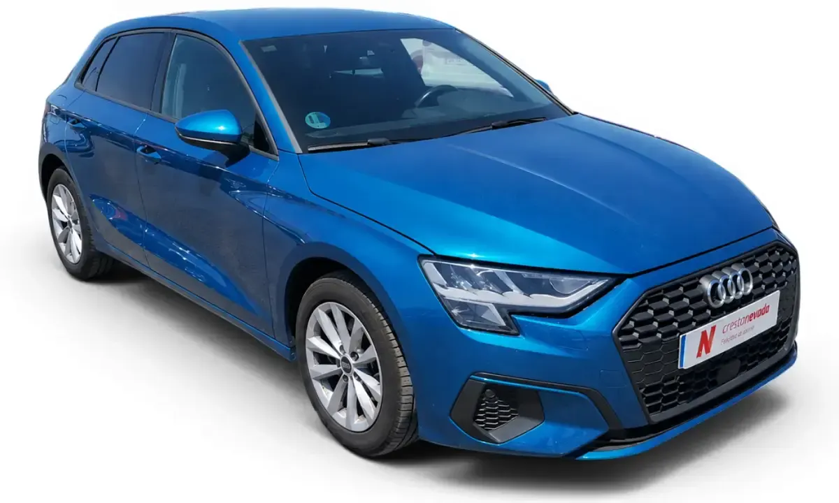 Usado Audi A3 Sportback e-tron Premium 110 CV (80 kW) 2022 Azul Utilitario