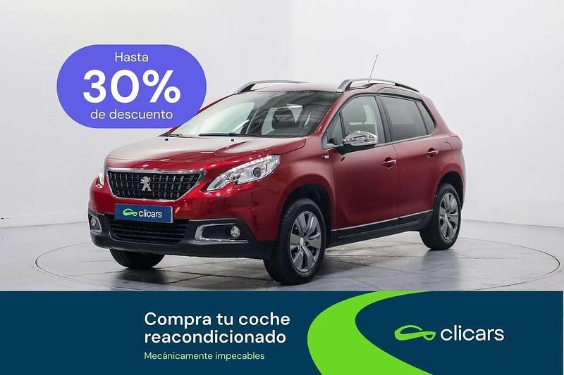 Usado Peugeot 2008 Style 110 CV (80 kW) 2016 Rojo SUV