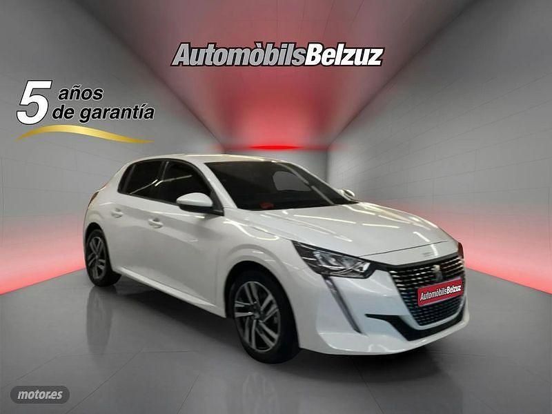 Usado Peugeot 208 100 CV (73 kW) 2023 Blanco Utilitario