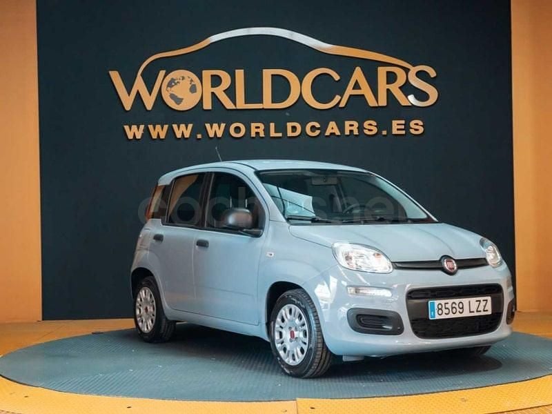 Usado Fiat Panda 70 CV (51 kW) 2022 Gris / plata Utilitario