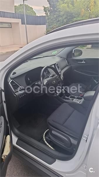 Usado Hyundai Tucson 141 CV (103 kW) 2016 Blanco SUV