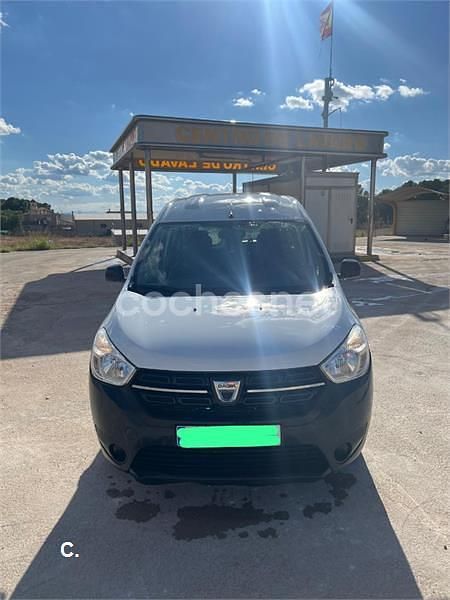 Blanco Usado 2019 Dacia Dokker Monovolumen | 9200 € (Precio justo) - Imagen 1/4