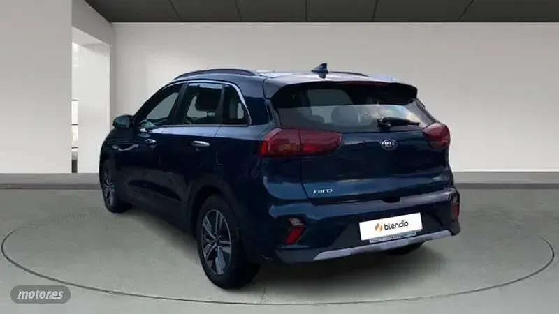 Usado Kia Niro 141 CV (103 kW) 2021 Azul SUV