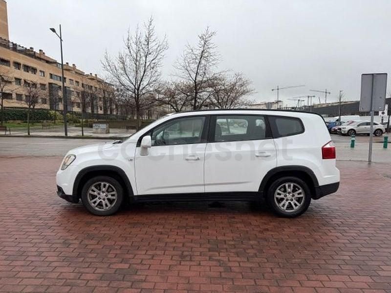 Usado Chevrolet Orlando LTZ 163 CV (119 kW) 2012 Blanco Monovolumen