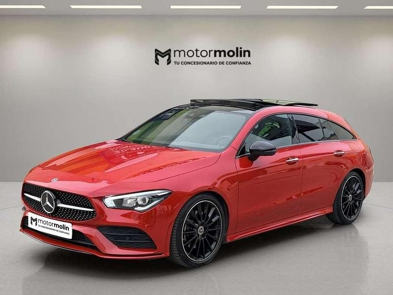 Usado Mercedes CLA200 Shooting Brake 163 CV (119 kW) 2020 Rojo Familiar