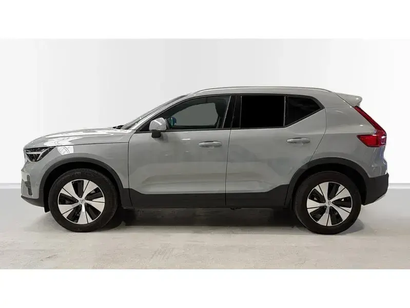 Usado Volvo XC40 Core 163 CV (119 kW) 2024 Gris / plata SUV