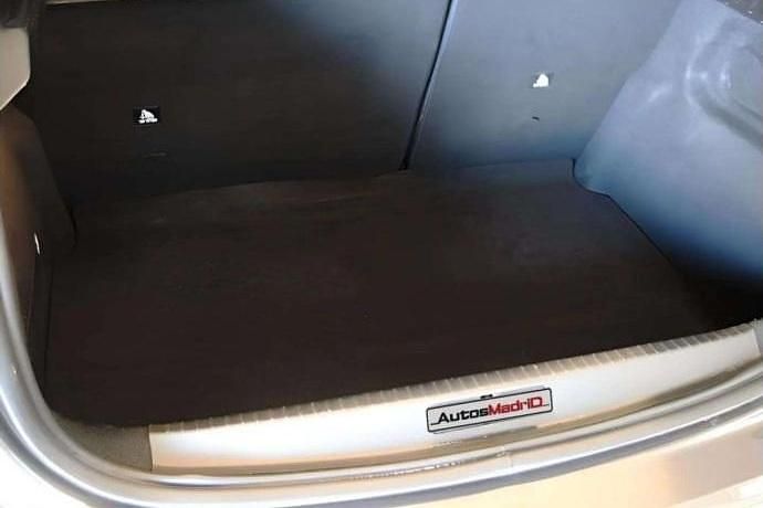 Usado Peugeot 208 Active 100 CV (73 kW) 2021 Utilitario