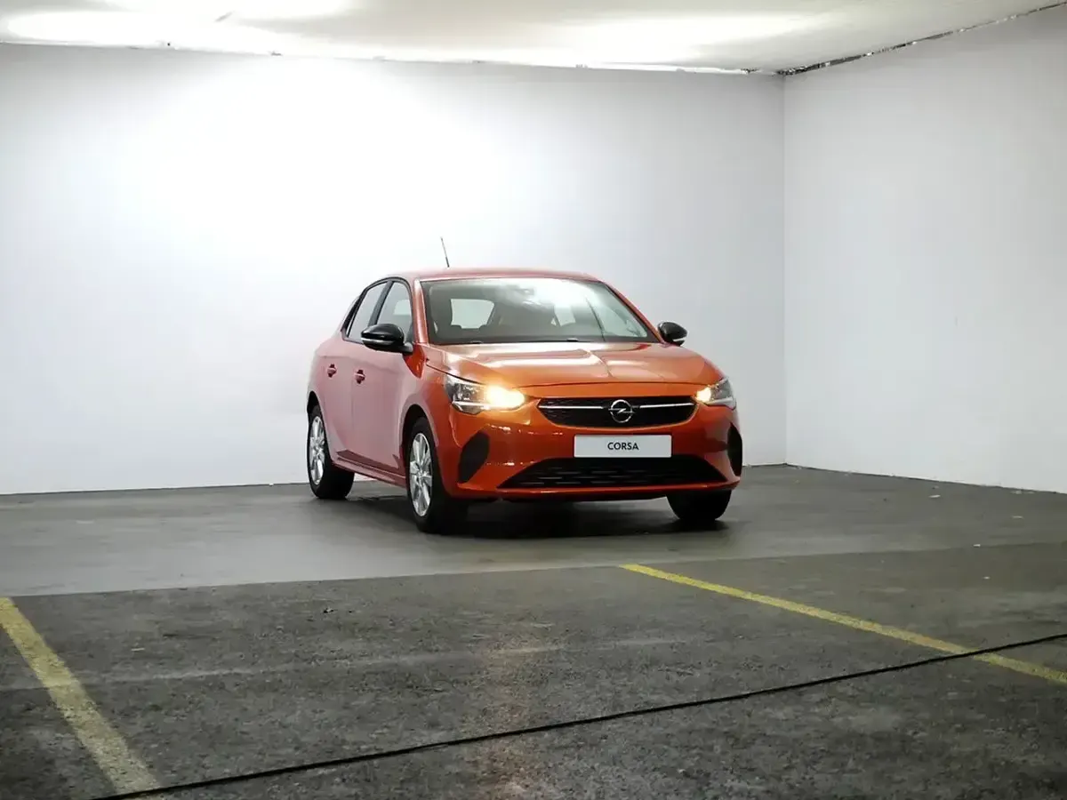 Usado Opel Corsa Edition 75 CV (55 kW) 2023 Naranja Utilitario