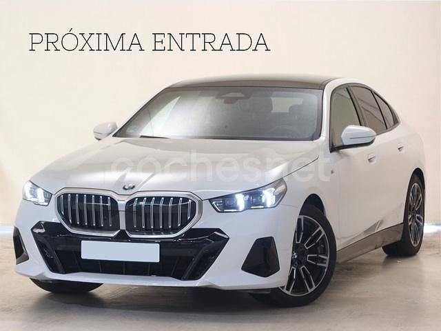 Blanco Usado 2025 BMW 520 Comfort Edition Berlina | 55.900 € (Un poco caro) - Imagen 1/1