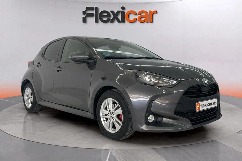 Gris Usado 2021 Toyota Yaris Edition Berlina | 14.090 € (Precio justo) - Imagen 1/4