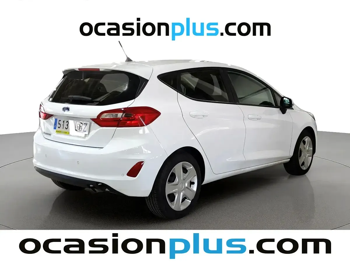 Usado Ford Fiesta Trend 85 CV (62 kW) 2019 Blanco Utilitario