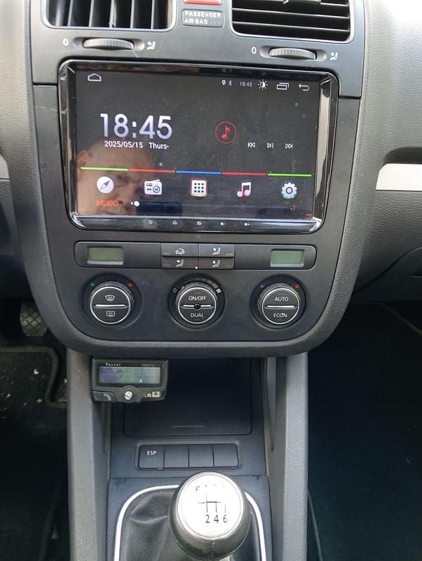 Usado VW Golf IV Sportline 140 CV (102 kW) 2006 Negro Utilitario