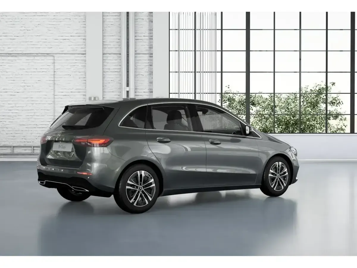 Nuevo Mercedes B200 149 CV (109 kW) 2025 Gris Utilitario
