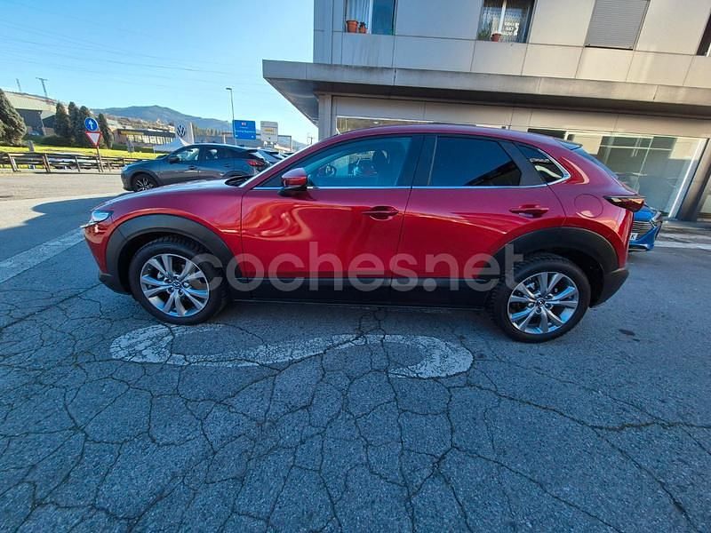 Usado Mazda CX-30 122 CV (89 kW) 2022 Granate SUV