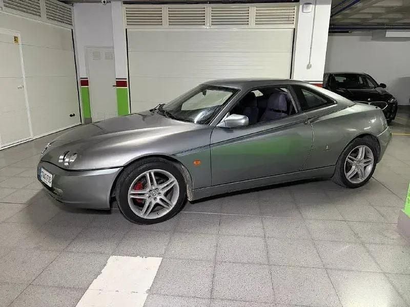 Usado Alfa Romeo GTV 165 HP (121 kW) 2006