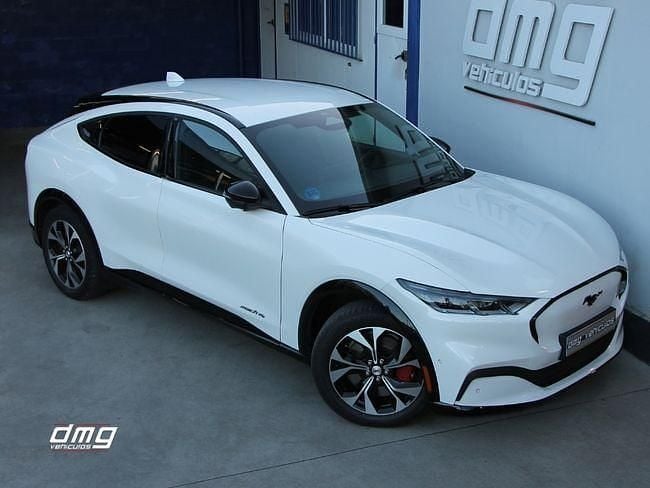 Usado Ford Mustang Mach-E Premium 197 kW (269 CV) 2023 Blanco SUV
