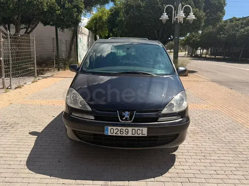 Usado Peugeot 807 130 CV (95 kW) 2004 Azul Monovolumen