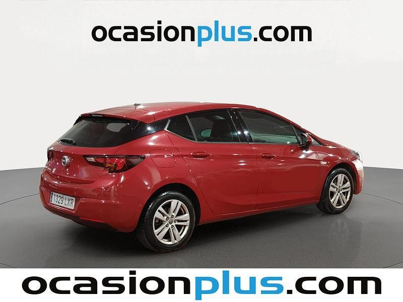 Usado Opel Astra GS Line 122 CV (89 kW) 2020 Rojo