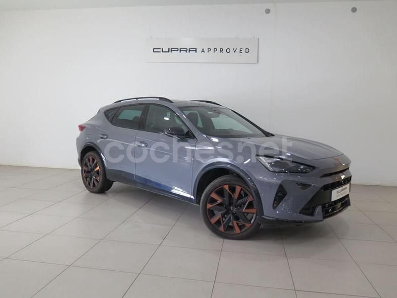 Gris / plata Usado 2025 Cupra Formentor SUV | 34.500 € (Buen precio) - Imagen 1/4