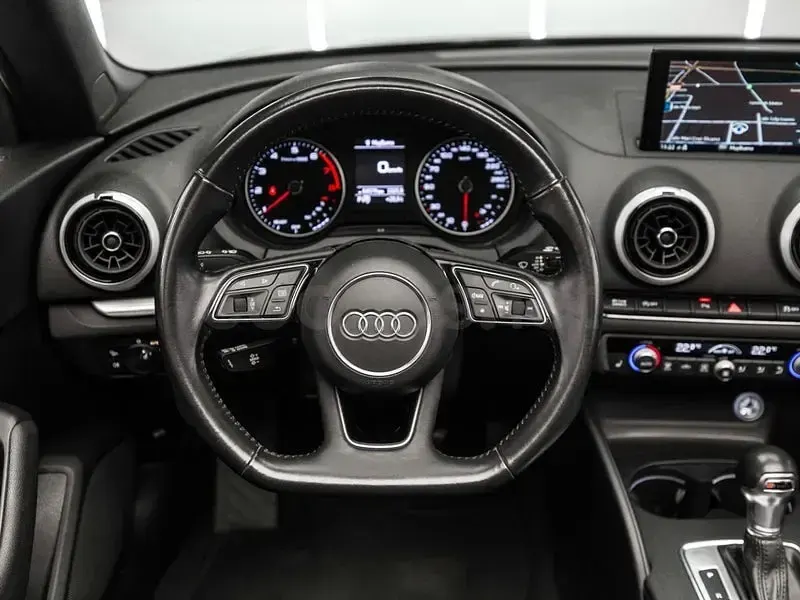 Usado Audi A3 Cabriolet S-Line 150 CV (110 kW) 2019 Negro Descapotable