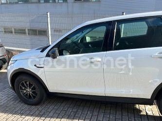Usado Land Rover Discovery Sport SE 200 CV (147 kW) 2021 Blanco SUV
