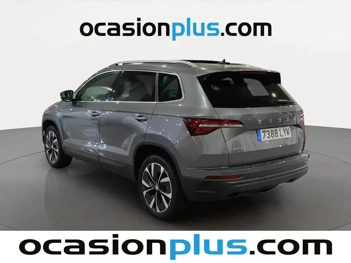 Usado Skoda Karoq Style 150 CV (110 kW) 2022 Gris SUV