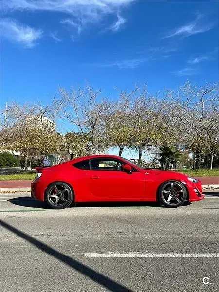 Usado Toyota GT86 GT 200 CV (147 kW) 2012 Rojo Coupe